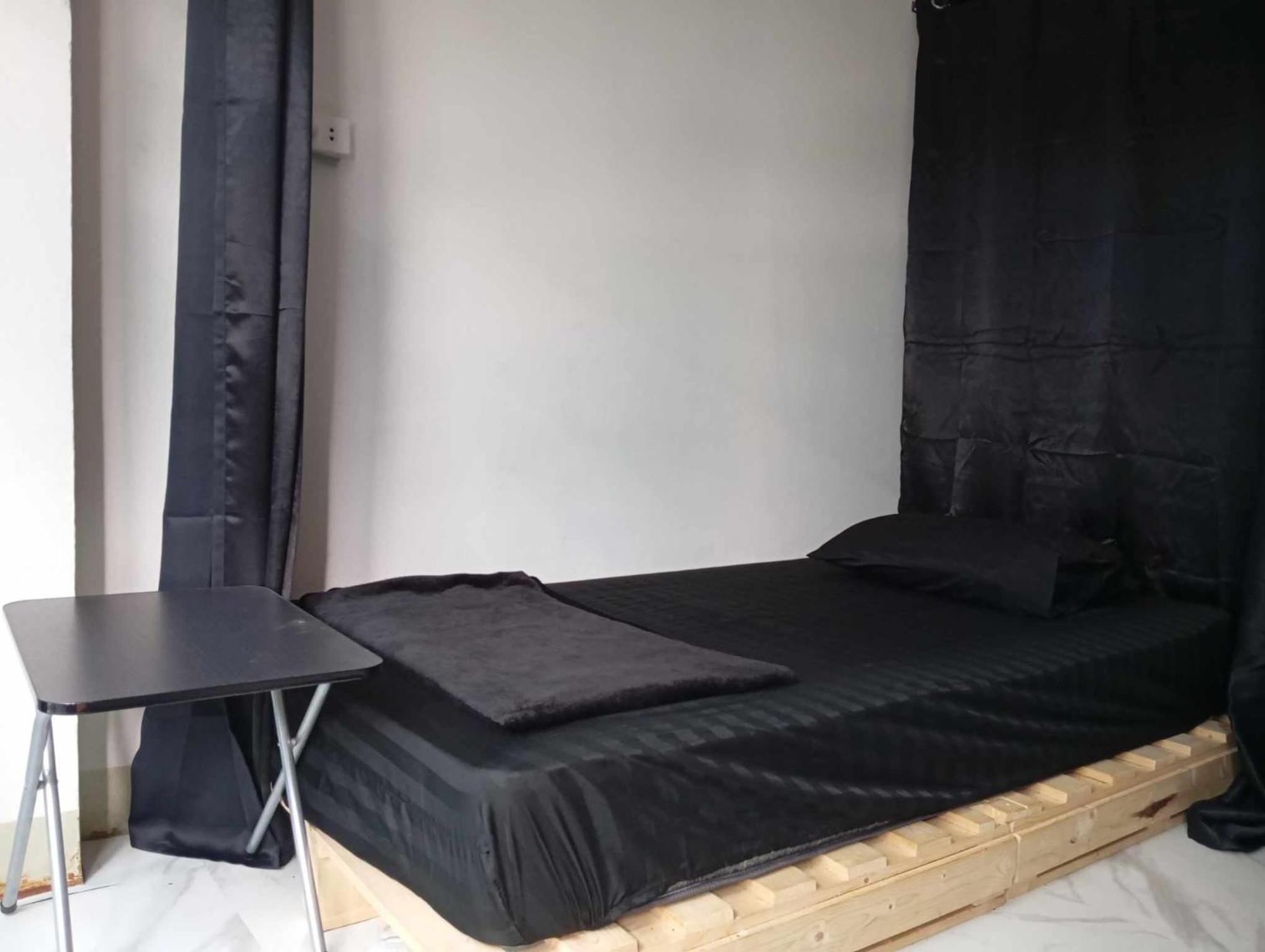 Lita Guesthouse Chiang Mai Exteriör bild