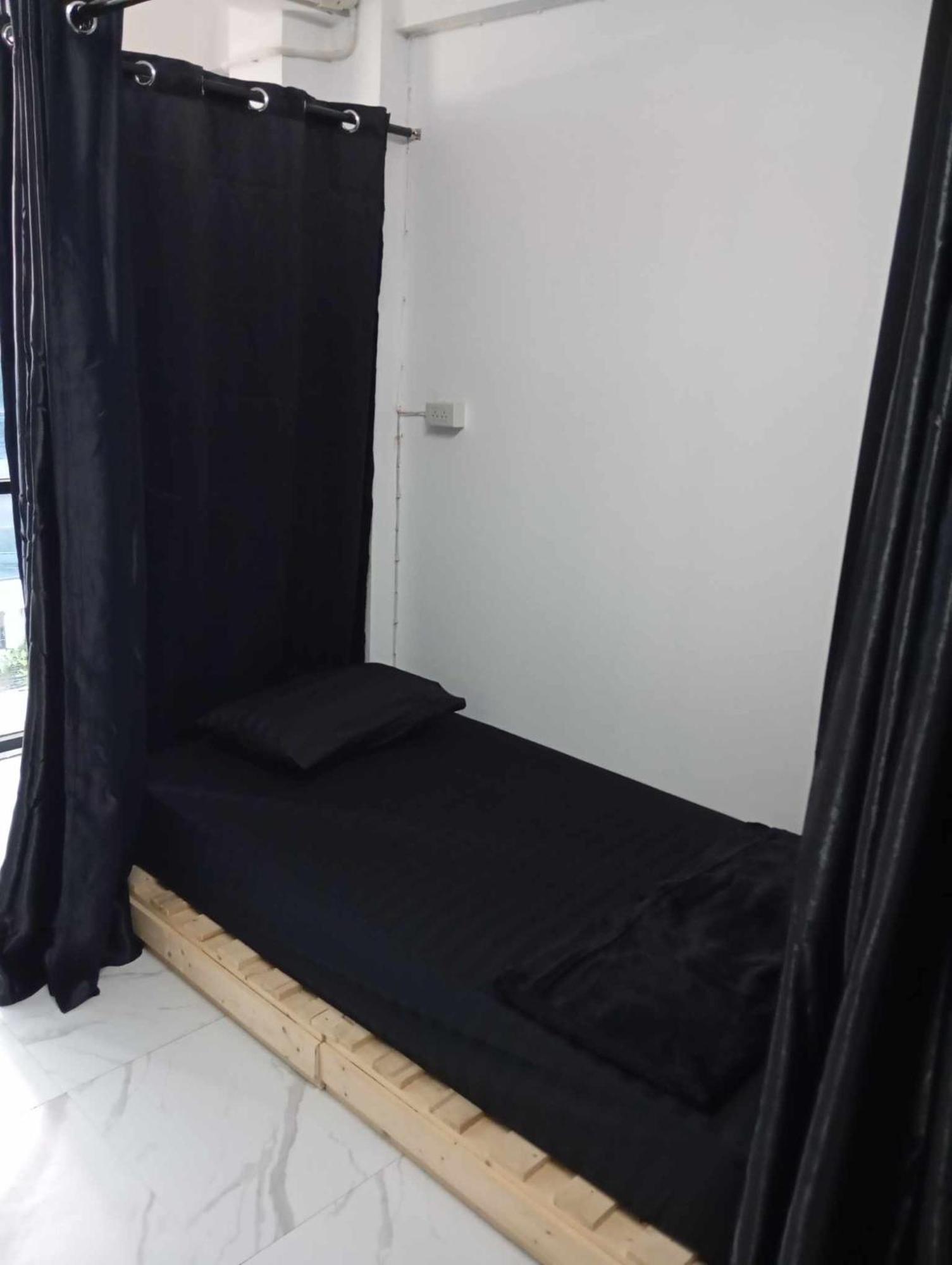 Lita Guesthouse Chiang Mai Exteriör bild